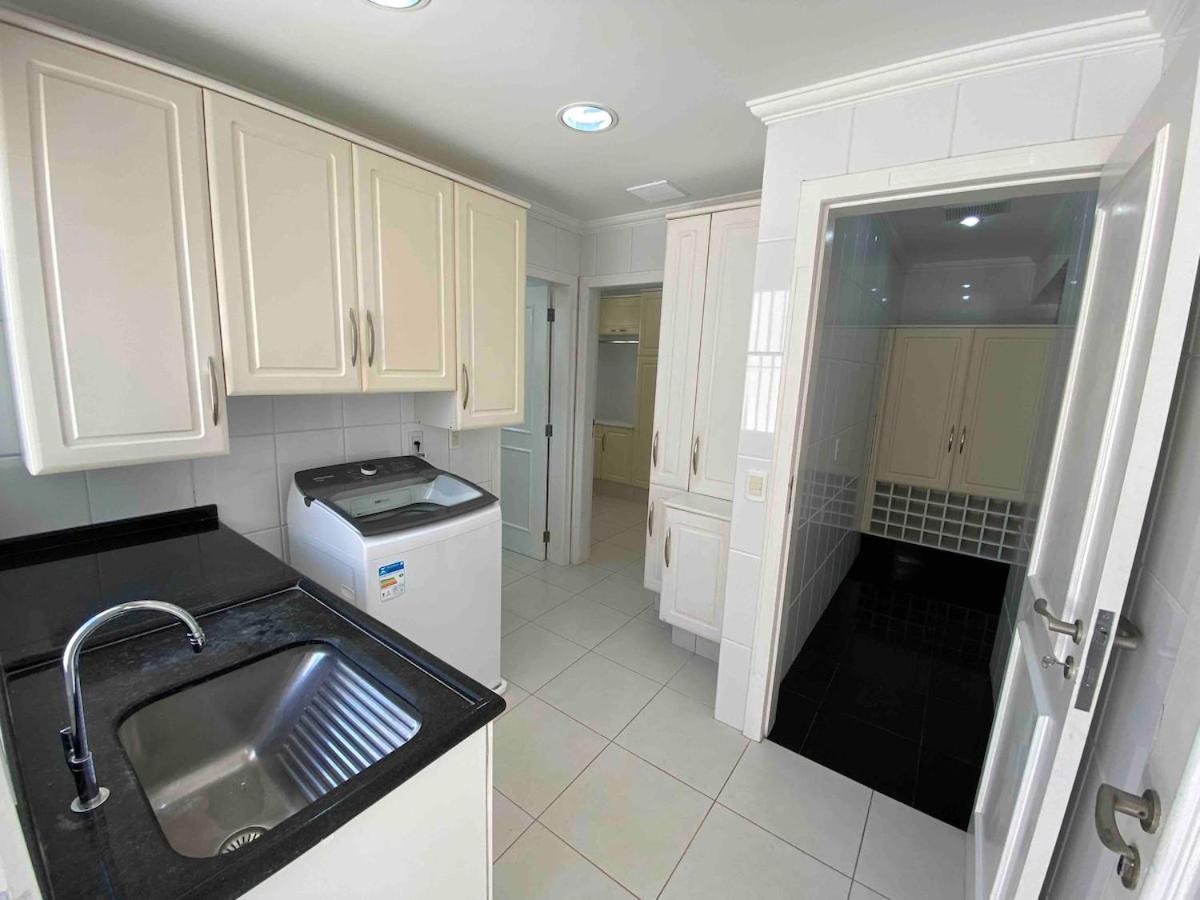Casa Buzios 200m Da Jurere International Casa de férias Florianopolis